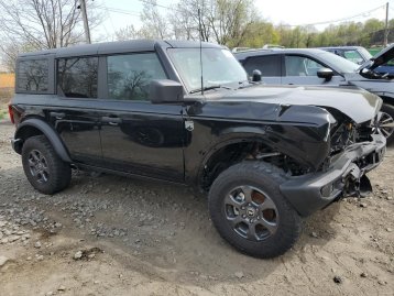 Salvage 2023 Ford Bronco BAD LANDS