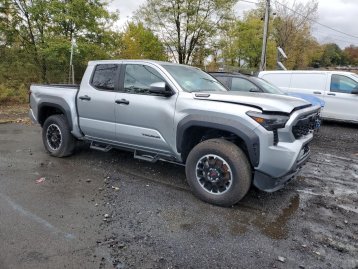 Salvage 2024 Toyota Tacoma 