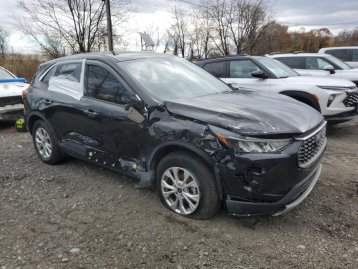 Salvage 2024 Ford Escape 