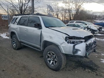 Salvage 2022 Toyota 4runner TRD OFF ROAD