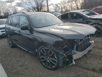 Salvage 2026 BMW X7 M60I