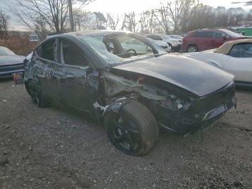 Salvage 2026 Tesla Model Y 