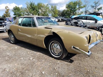 Salvage 1963 Studebaker Avanti 
