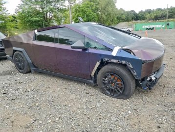 Salvage 2024 Tesla Cybertruck 