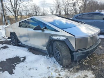 Salvage 2025 Tesla CyberBeast 