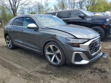 Salvage 2025 Audi SQ8 PRESTIGE