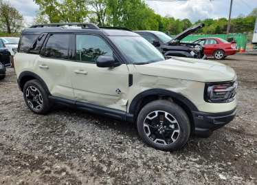 Salvage 2024 Ford Bronco Sport OUTER BANKS