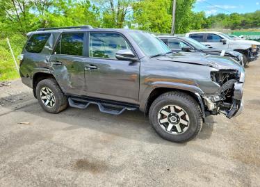 Salvage 2023 Toyota 4runner TRD OFF-ROAD PREMIUM
