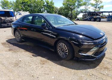 Salvage 2025 Hyundai Sonata HYBRID