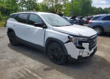 Salvage 2022 GMC Terrain SLE