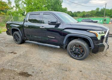 Salvage 2023 Toyota Tundra LIMITED