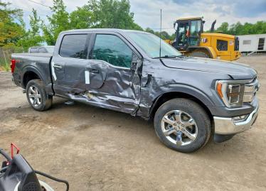 Salvage 2023 FORD F150 Lariat