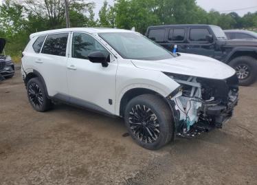 Salvage 2026 Nissan Rogue DARK ARMOR