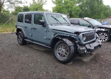 Salvage 2025 Jeep Wrangler 
