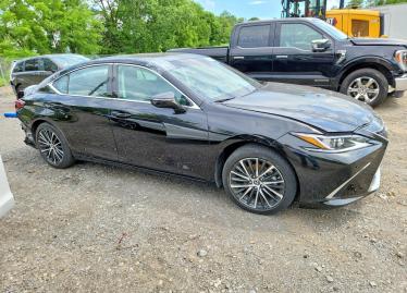 Salvage 2024 Lexus ES 350 