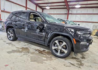 Salvage 2023 Jeep Grand Cherokee LIMITED