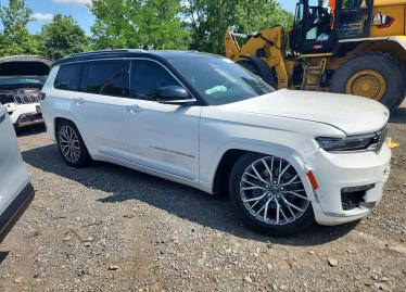 Salvage 2021 Jeep GRAND CHEROKEE L SUMMIT