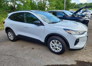 Salvage 2025 Ford Escape ACTIVE