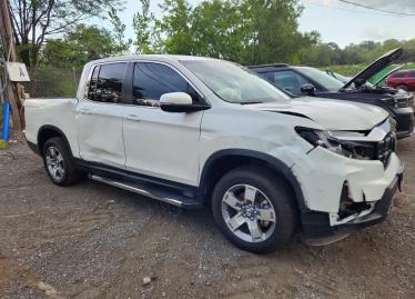 Salvage 2025 Honda Ridgeline 