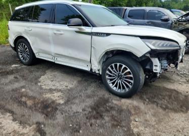 Salvage 2023 Lincoln Aviator 