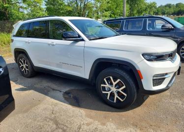 Salvage 2025 Jeep GRAND CHEROKEE LIMITED