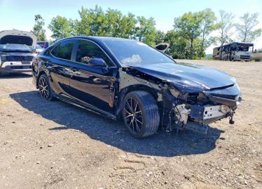 Salvage 2023 Toyota Camry SE
