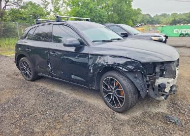Salvage 2021 Audi SQ5 PRESTIGE