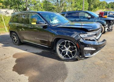 Salvage 2023 Jeep Grand Cherokee SUMMIT 4XE