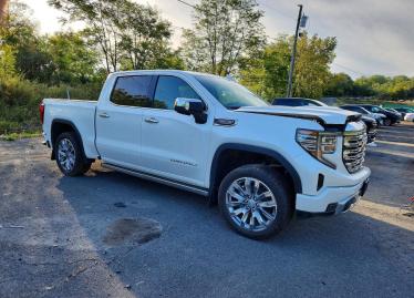Salvage 2025 GMC Sierra DENALI