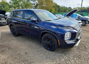 Salvage 2024 Mitsubishi Outlander SE