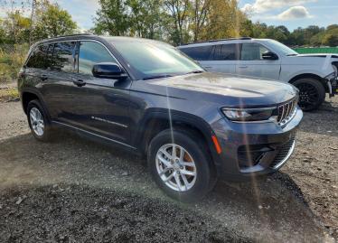 Salvage 2024 Jeep Grand Cherokee Laredo