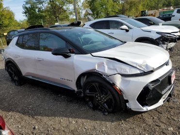 Salvage 2025 Chevrolet Equinox RS - White SUV - Front Three-Quarter View