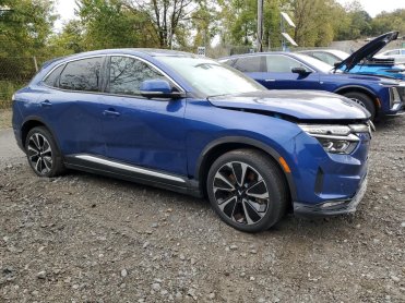 Salvage 2024 Vinfast VF 8 PLUS - Blue SUV - Front Three-Quarter View