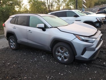 Salvage 2025 Toyota Rav4 XLE - Gray SUV - Front Three-Quarter View
