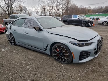 Salvage 2025 BMW M440xi GRAN COUPE - Gray HatchBack - Front Three-Quarter View