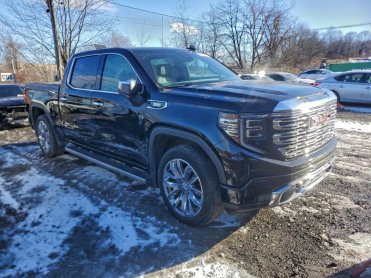 Salvage 2023 GMC Sierra DENALI - Black PickUp - Front Three-Quarter View