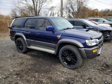 Salvage 1997 Toyota Hilux SURF - Blue SUV - Front Three-Quarter View