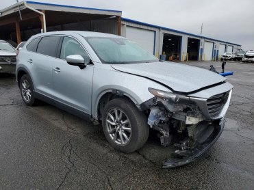 Salvage 2018 Mazda Cx-9 TOURING - Gray HatchBack - Front Three-Quarter View