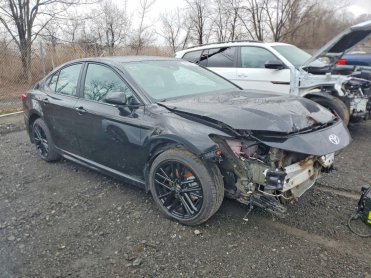 Salvage 2026 Toyota Camry SE - Black Sedan - Front Three-Quarter View
