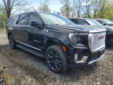 Salvage 2024 GMC Yukon XL DENALI - Black SUV - Front Three-Quarter View