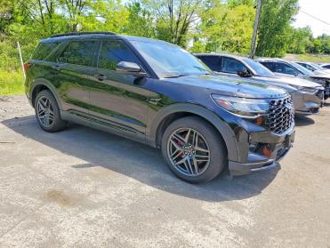 2025 Ford Explorer ST in Black - Front Three-Quarter View - BidGoDrive Inventory