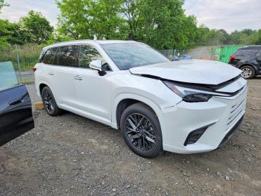 Powypadkowy 2025 Lexus TX 350  - White SUV - Front Three-Quarter View