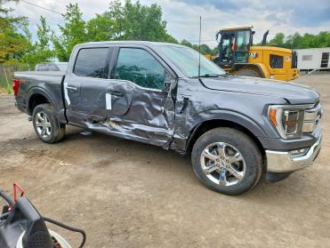 2023 FORD F150 Lariat in Gray - Front Three-Quarter View - BidGoDrive Inventory