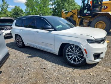 Salvage 2021 Jeep GRAND CHEROKEE L SUMMIT - White SUV - Front Three-Quarter View