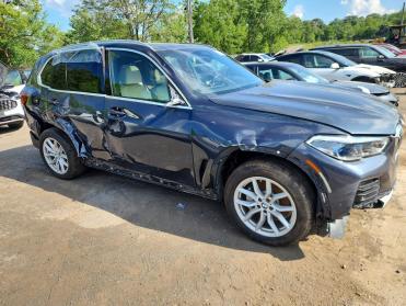 Salvage 2022 BMW X5 XDRIVE40I - Black SUV - Front Three-Quarter View
