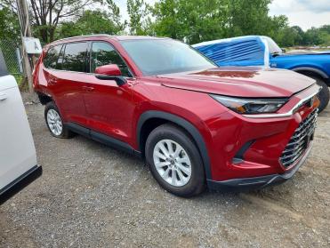2026 Toyota Grand Highlander XLE in Burgundy - Front Three-Quarter View - BidGoDrive Inventory
