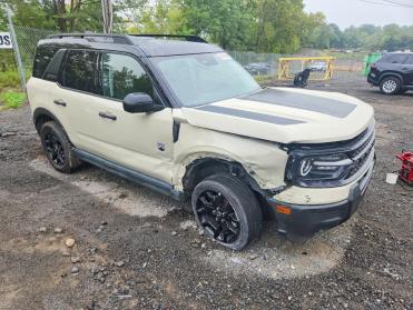Salvage 2025 Ford Bronco Sport BIG BEND - Brown SUV - Front Three-Quarter View