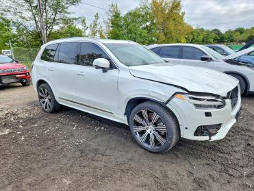 2025 Volvo Xc90 PLUS in White - Front Three-Quarter View - BidGoDrive Inventory