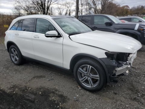 2022 Mercedes-benz GLC 300  in White - Front Three-Quarter View - BidGoDrive Inventory