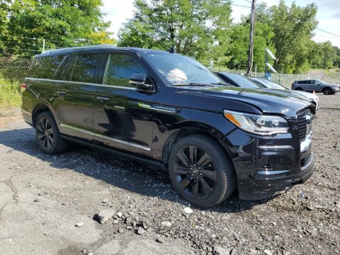 2024 Lincoln Navigator L RESERVE in Black - Front Three-Quarter View - BidGoDrive Inventory